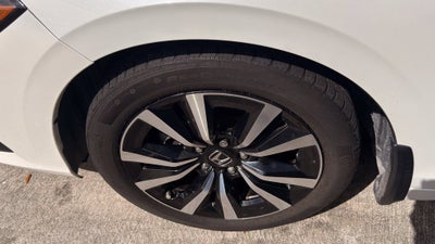 2024 Honda Civic EX-L