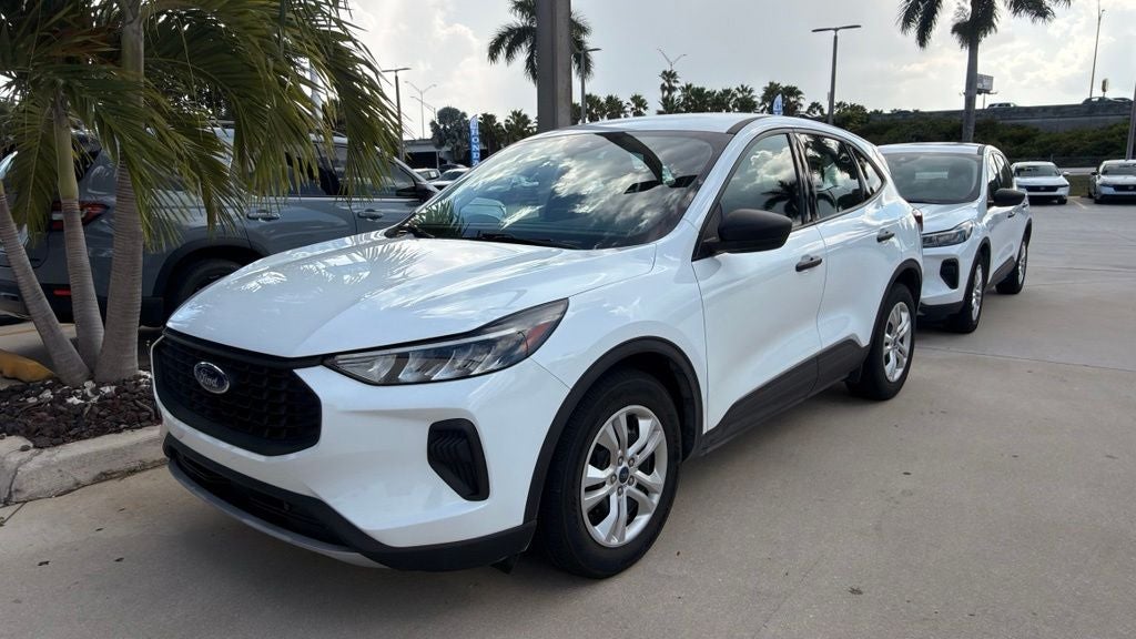 2023 Ford Escape Base
