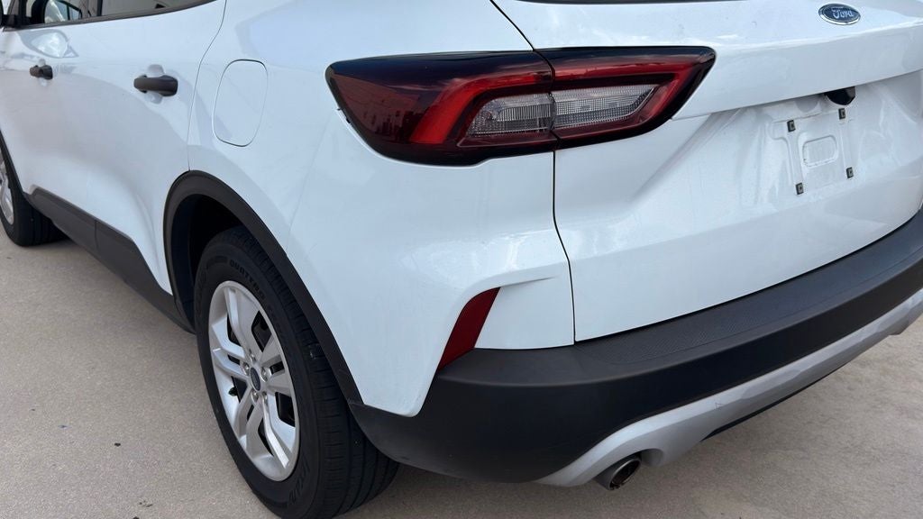 2023 Ford Escape Base