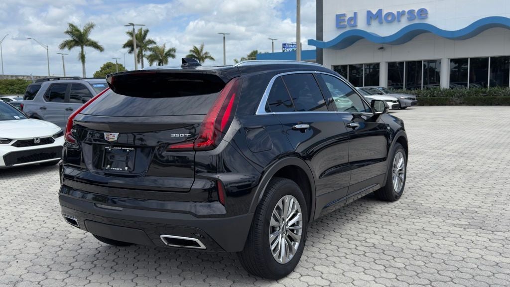 2024 Cadillac XT4 Premium Luxury