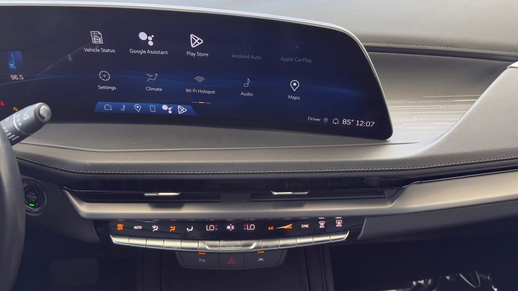 2024 Cadillac XT4 Premium Luxury