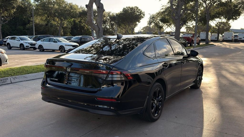 2025 Honda Accord SE