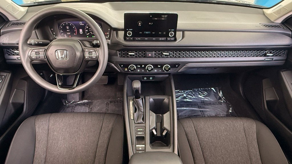 2025 Honda Accord SE - Photo 21