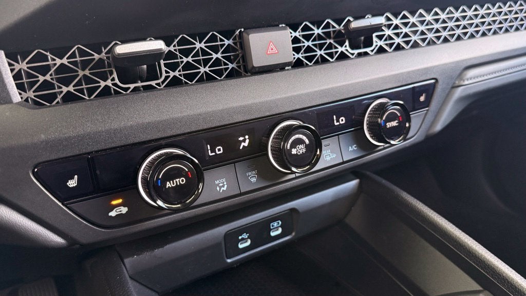 2025 Honda Accord SE - Photo 29
