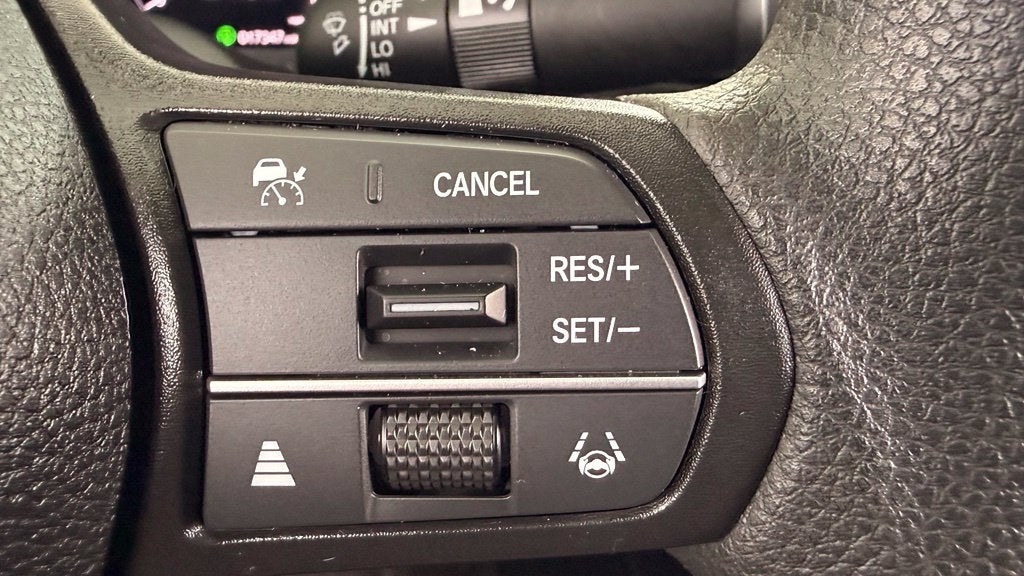 2025 Honda Accord SE - Photo 31