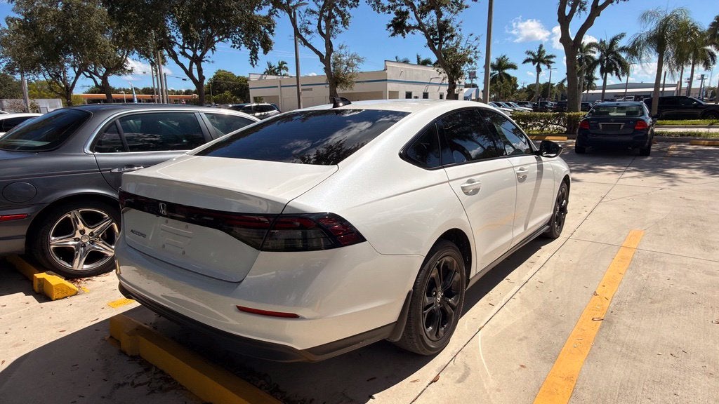 2025 Honda Accord SE