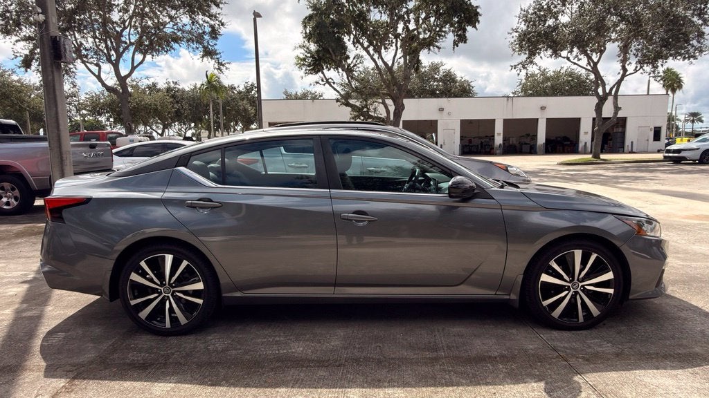 2021 Nissan Altima 2.5 SR