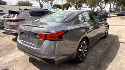 2021 Nissan Altima 2.5 SR