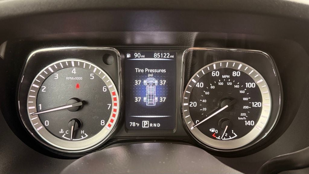2017 Nissan Titan SV