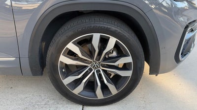 2022 Volkswagen Atlas Cross Sport 3.6L V6 SEL Premium R-Line