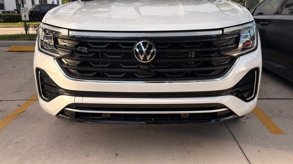 2025 Volkswagen Atlas 2.0T SEL Premium R-Line