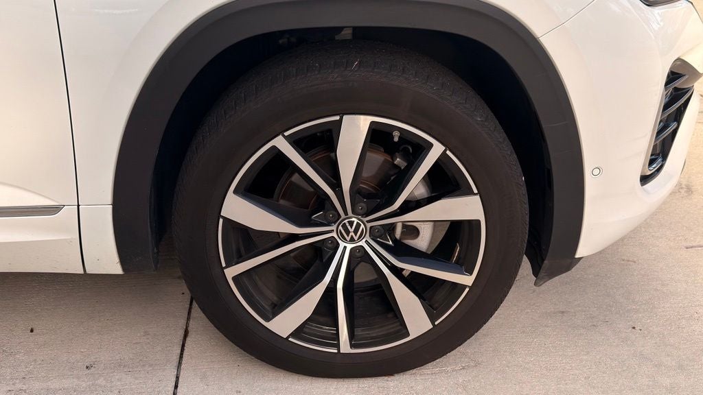2025 Volkswagen Atlas 2.0T SEL Premium R-Line