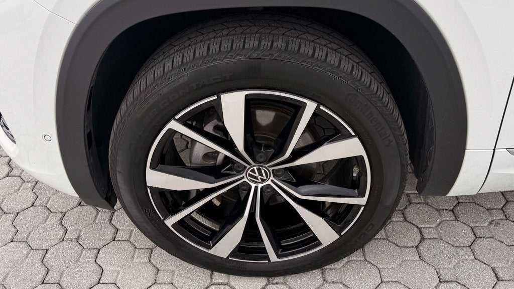 2025 Volkswagen Atlas 2.0T SEL Premium R-Line