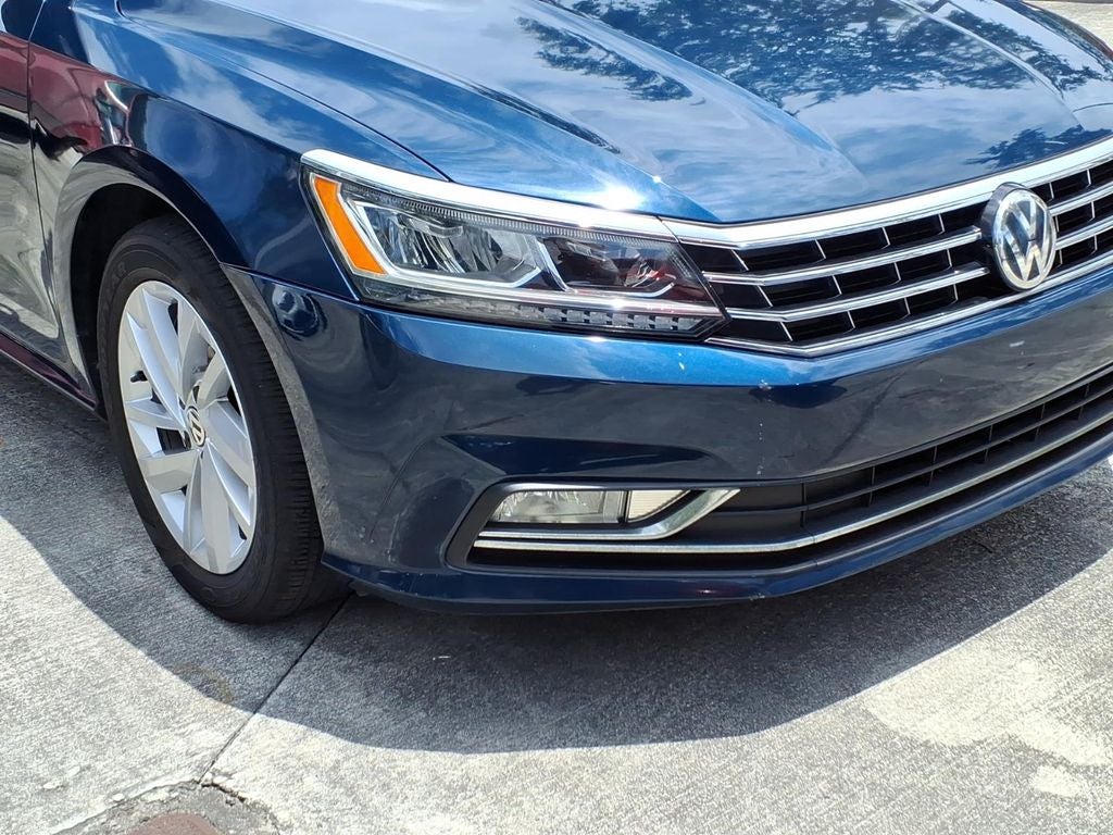 2018 Volkswagen Passat 2.0T SE