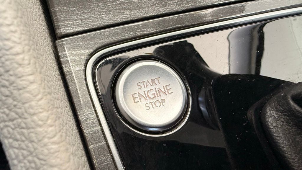 2018 Volkswagen Passat 2.0T SE