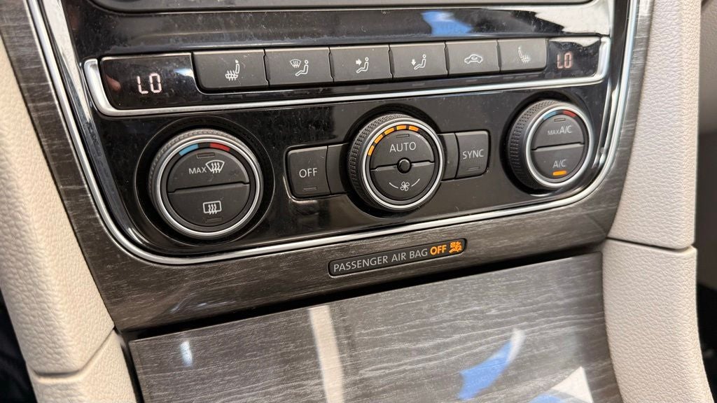 2018 Volkswagen Passat 2.0T SE