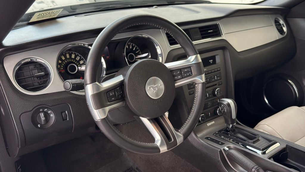 2014 Ford Mustang V6 Premium