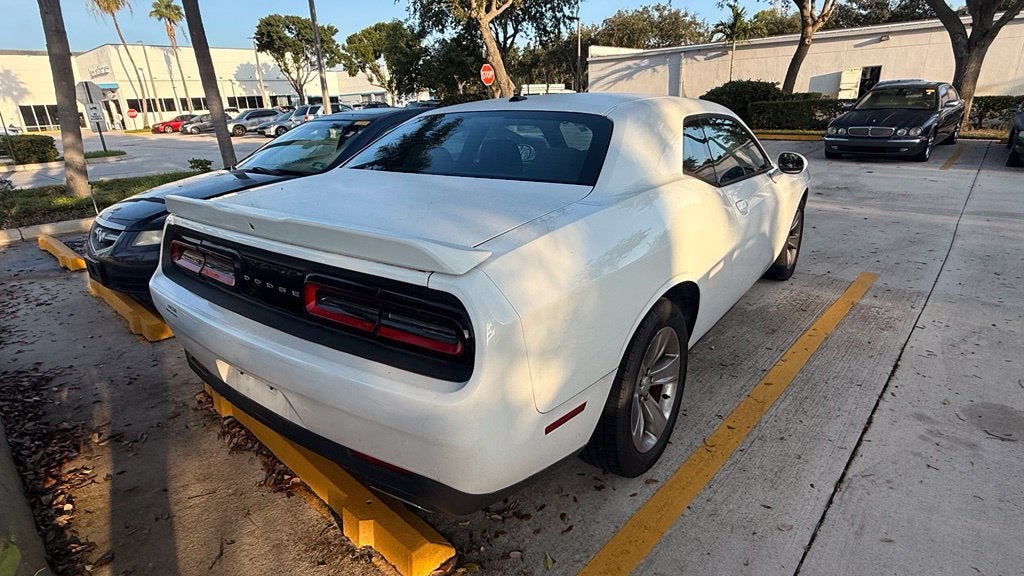 2019 Dodge Challenger SXT