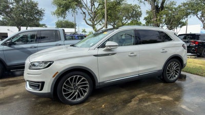 2019 Lincoln Nautilus Reserve