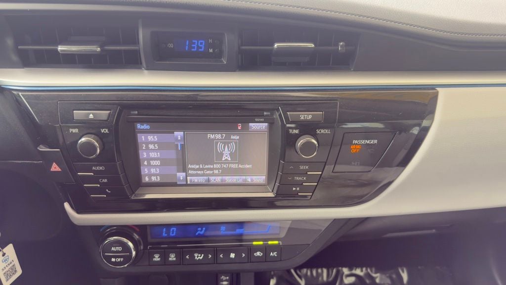 2015 Toyota Corolla LE