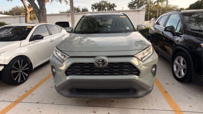 2021 Toyota RAV4 XLE