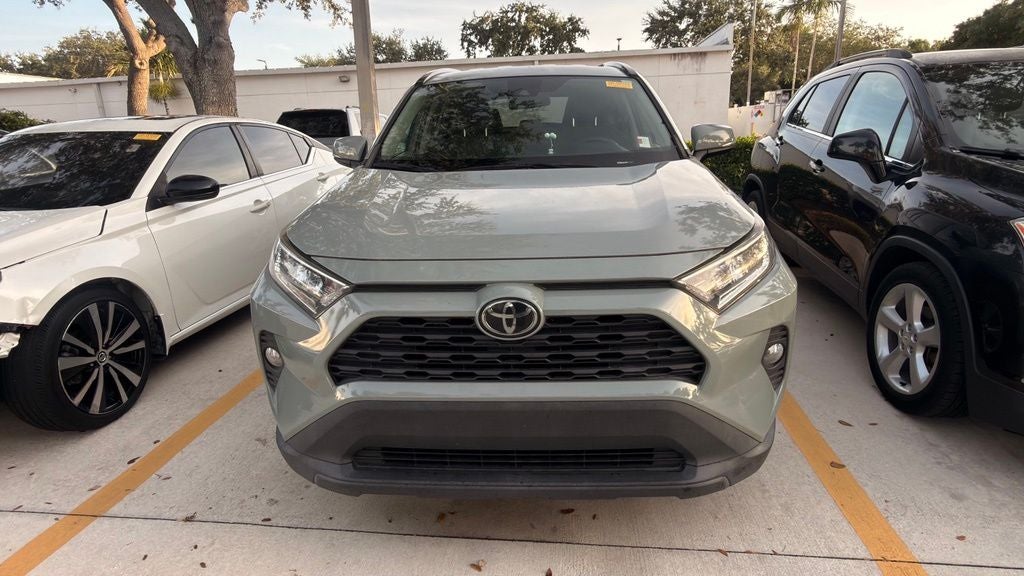 2021 Toyota RAV4 XLE