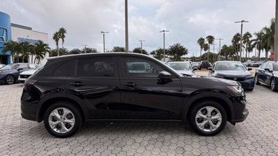 2025 Honda HR-V LX