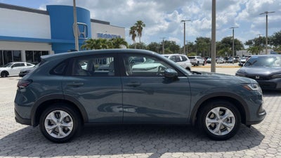2025 Honda HR-V LX