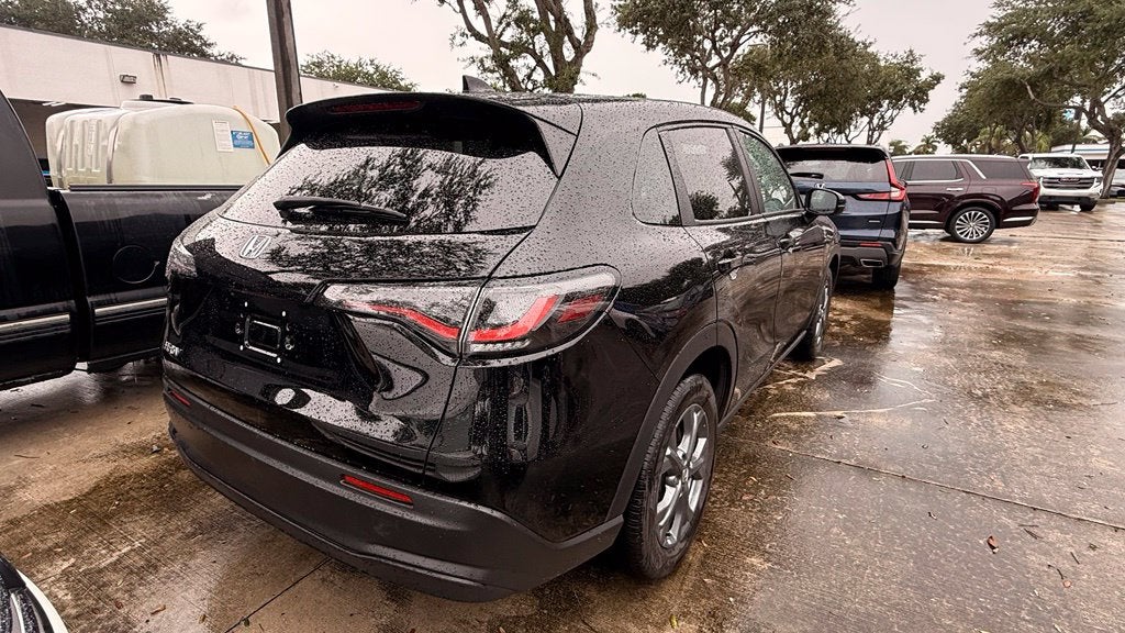 2026 Honda HR-V LX
