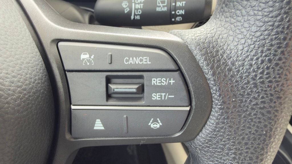 2025 Honda HR-V LX
