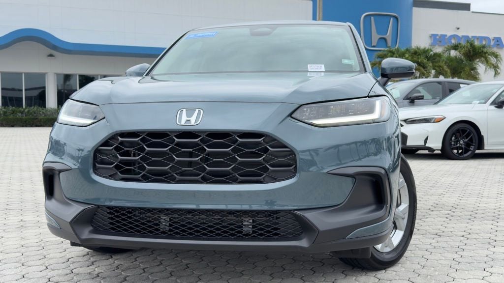 2025 Honda HR-V LX