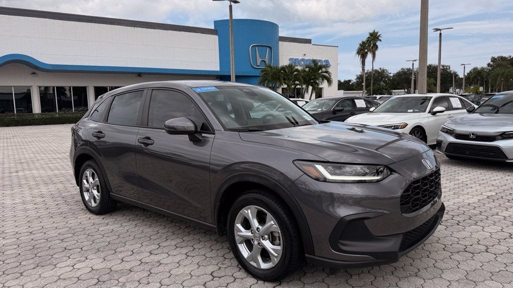 2025 Honda HR-V LX