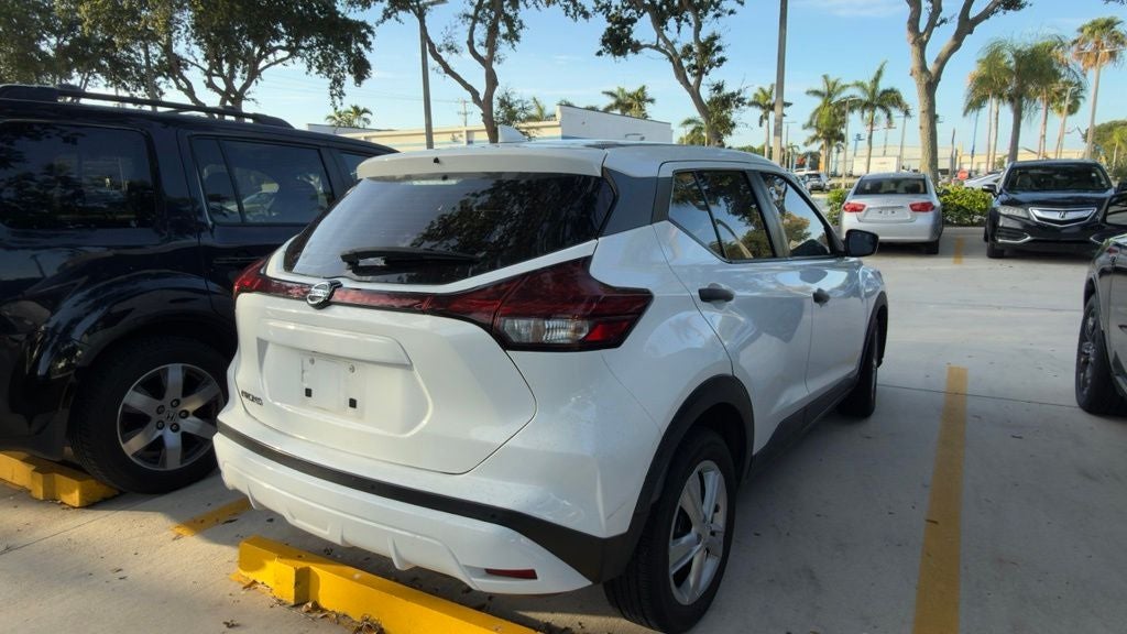 2021 Nissan Kicks S