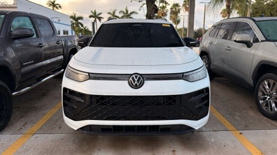 2025 Volkswagen Tiguan 2.0T SE R-Line Black