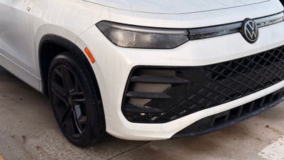 2025 Volkswagen Tiguan 2.0T SE R-Line Black