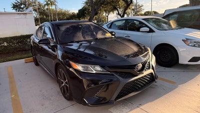 2019 Toyota Camry SE