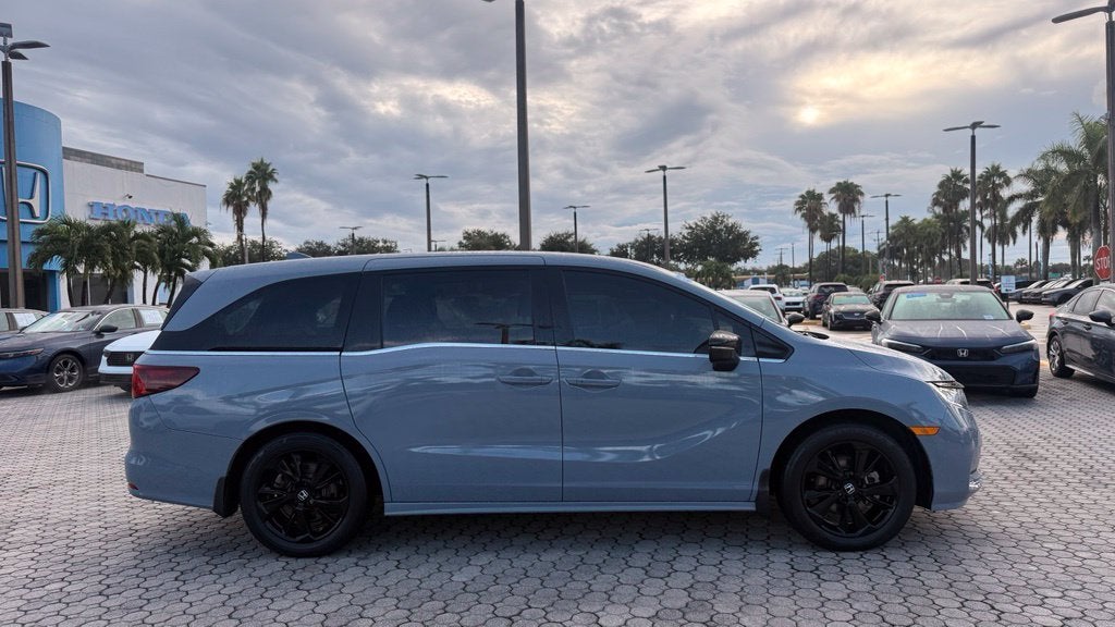 2024 Honda Odyssey SPORT - Photo 15
