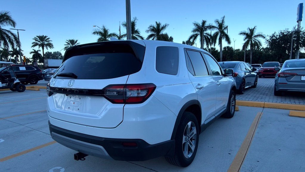 2024 Honda Pilot EX-L 8 Passenger