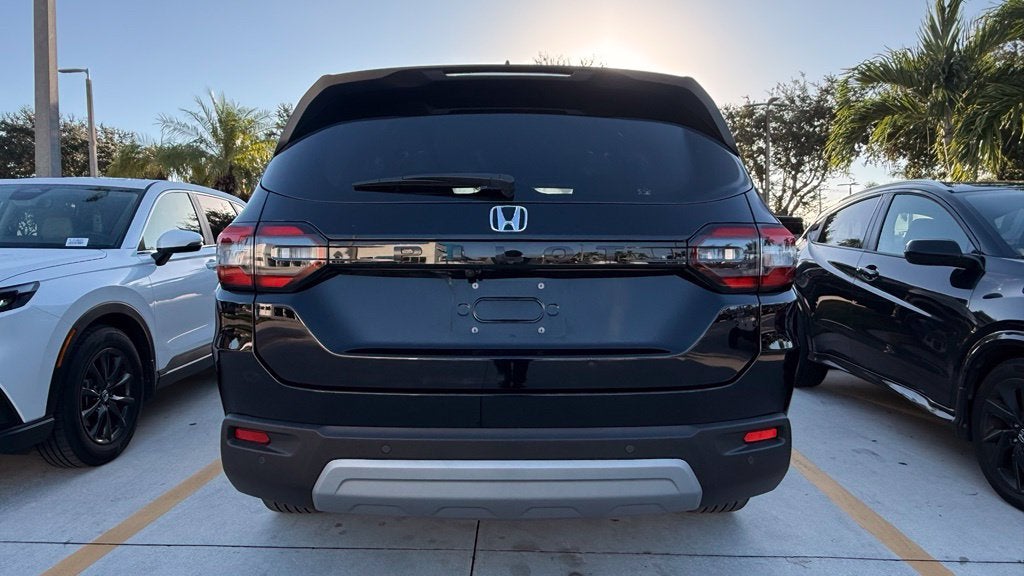 2024 Honda Pilot EX-L 8 Passenger