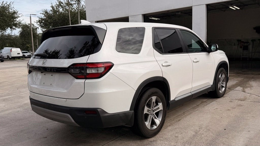 2024 Honda Pilot EX-L 7 Passenger