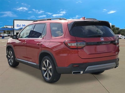 2025 Honda Pilot Touring