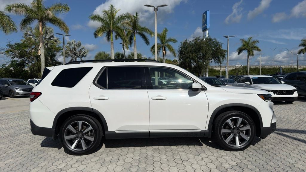 2024 Honda Pilot Touring