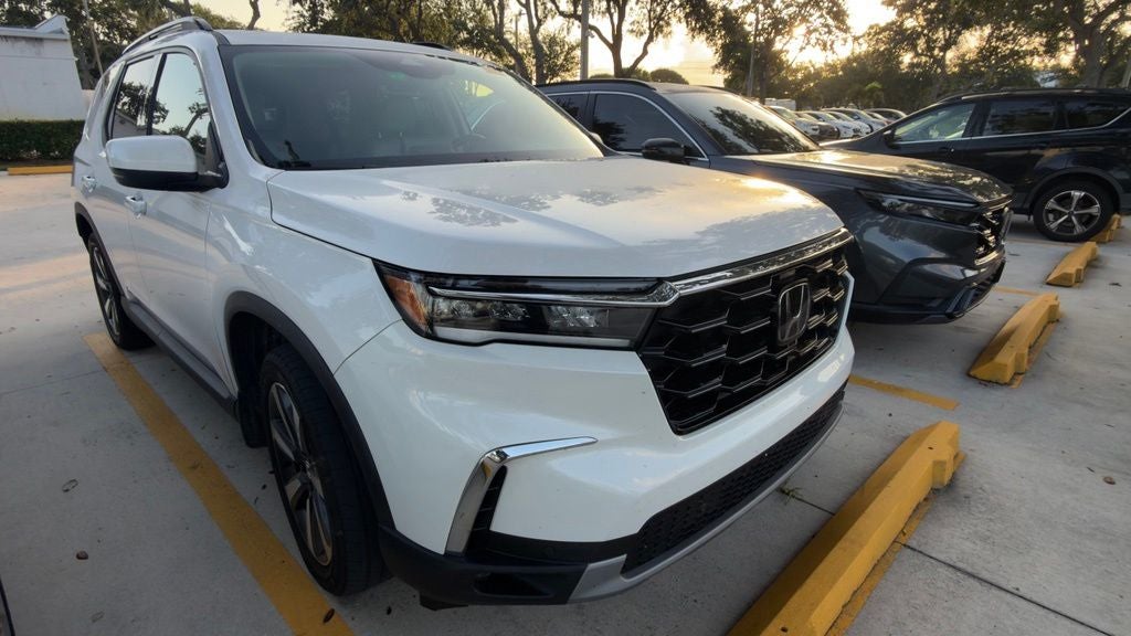 2024 Honda Pilot Touring