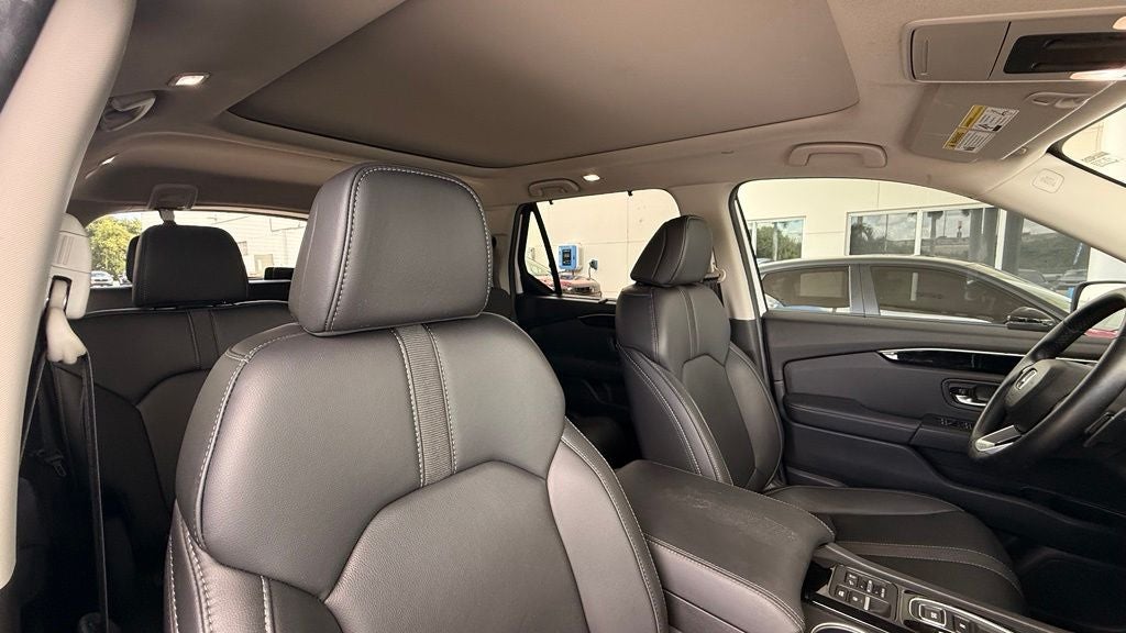 2025 Honda Pilot Touring