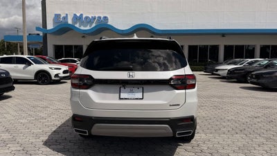2025 Honda Pilot Touring