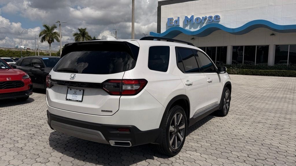 2025 Honda Pilot Touring