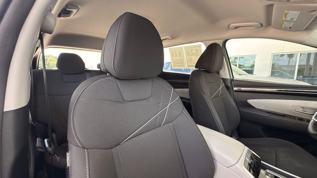 2022 Hyundai Tucson SE