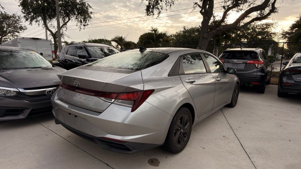 2021 Hyundai Elantra SEL