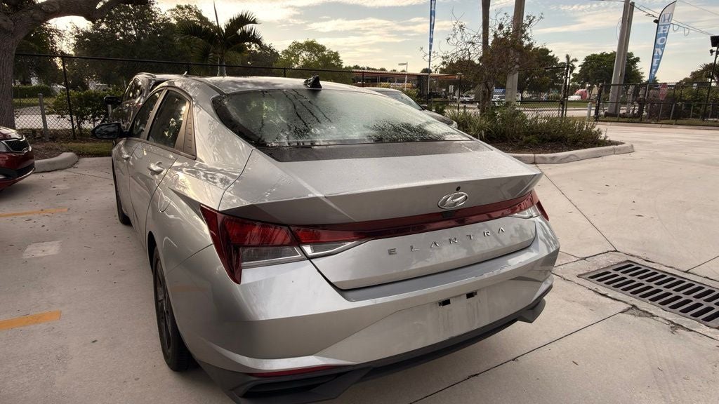 2021 Hyundai Elantra SEL