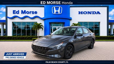 2022 Hyundai Elantra SEL